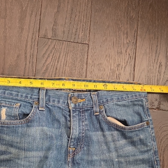 New York & Company Classic Blue Jeans - Picture 7 of 13